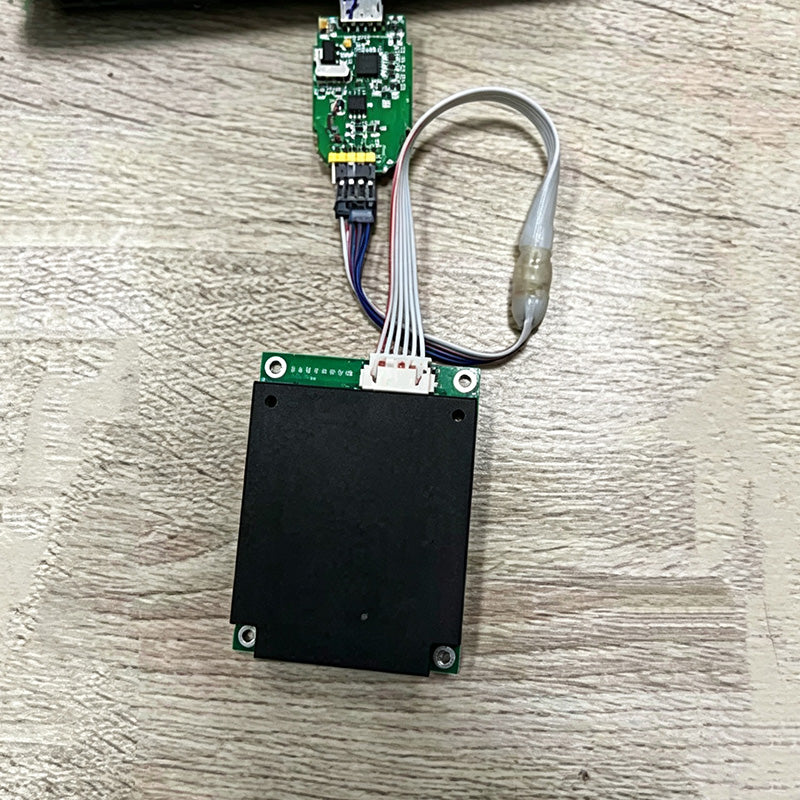 Wireless Voltage and Temperature Detection Sensor 1